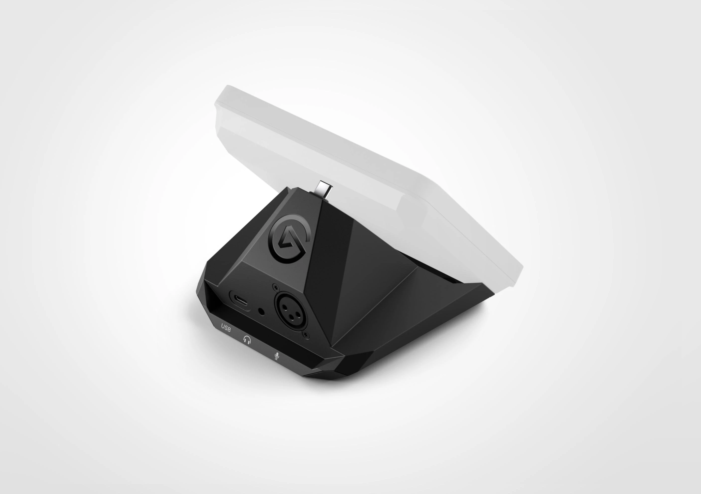 XLR Dock | Mic Interface for Stream Deck + | Elgato